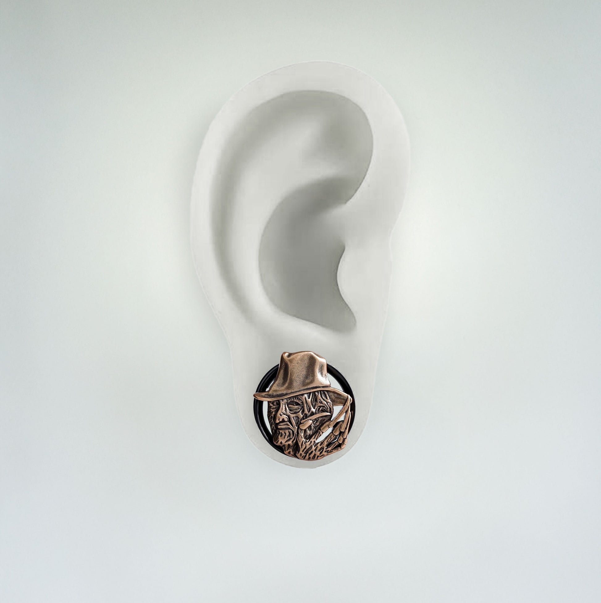 Plug - Freddy Krueger (Nightmare On Elm Street) (Stainless Steel) - Wolf Moon