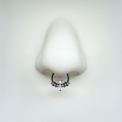 Septum - Bat Clicker Pearl (16g) (Surgical Steel) - Wolf Moon