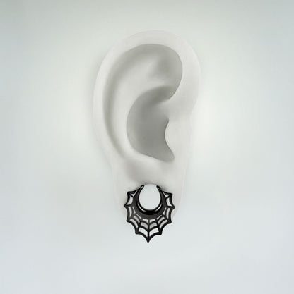 Plug - Spiderweb Saddle (Stainless Steel) - Wolf Moon