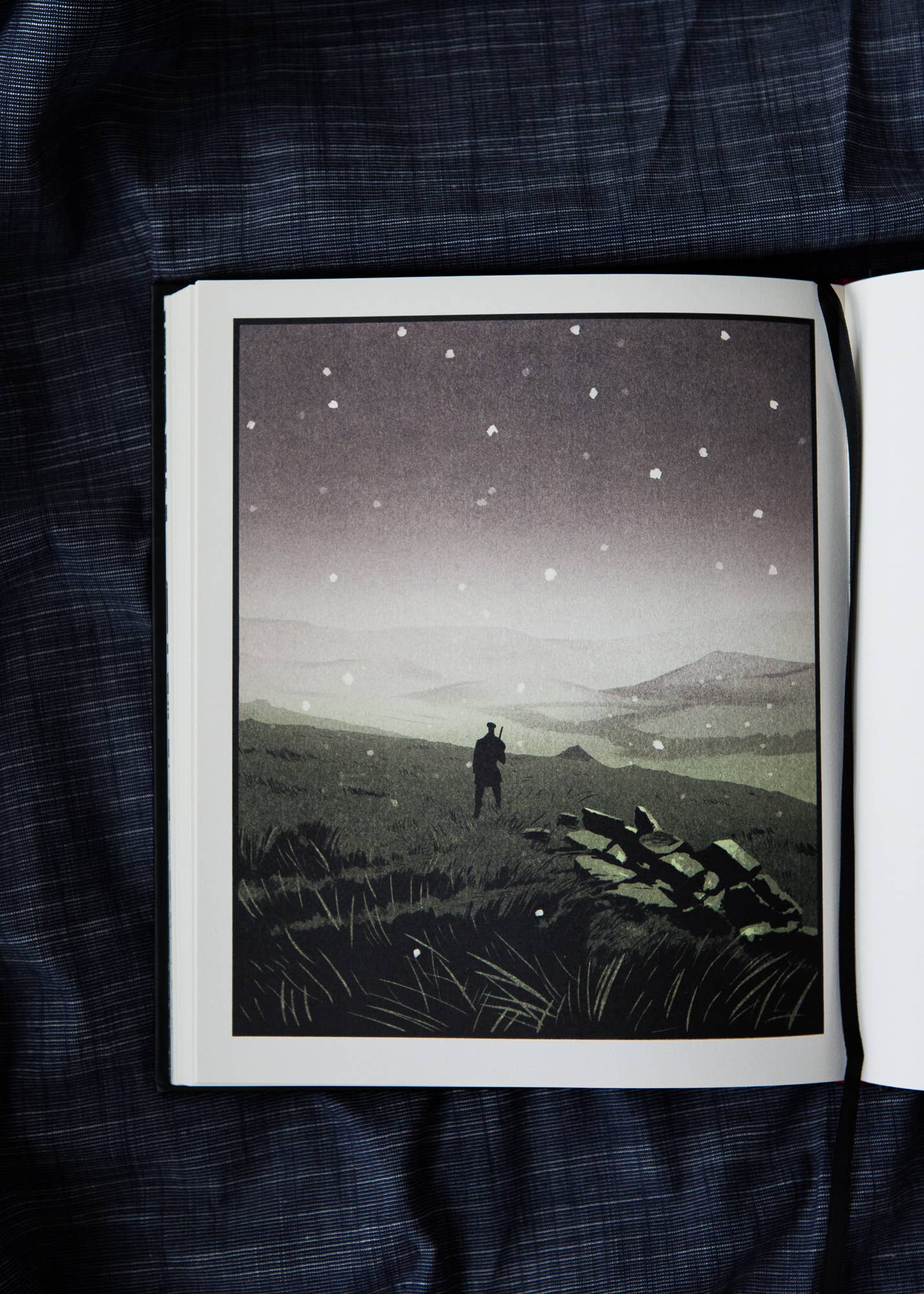 Book - Ghostly Tales - Wolf Moon