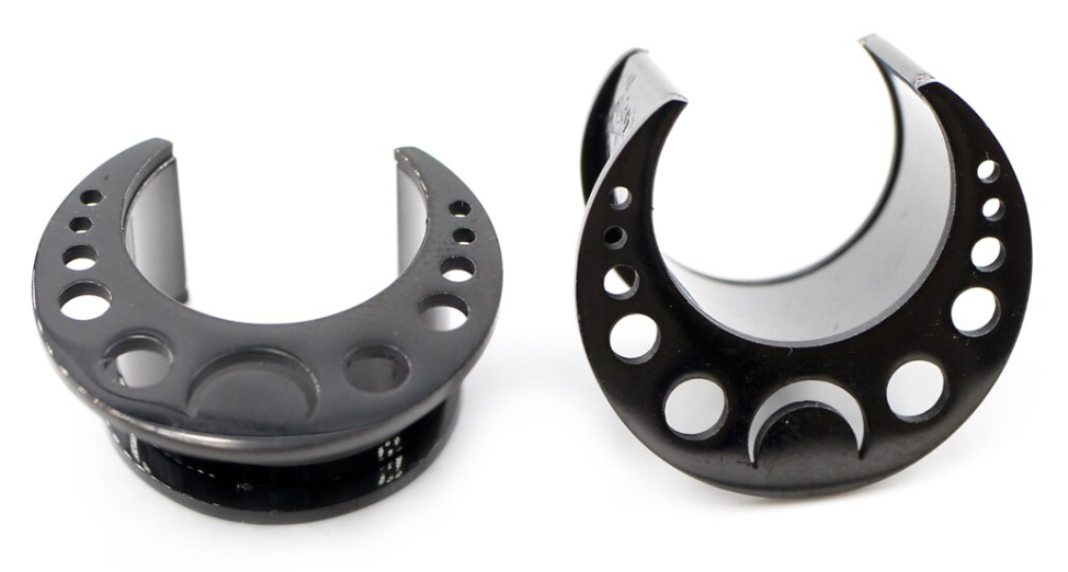 Plug - Moon Phase Saddle (Stainless Steel) - Wolf Moon